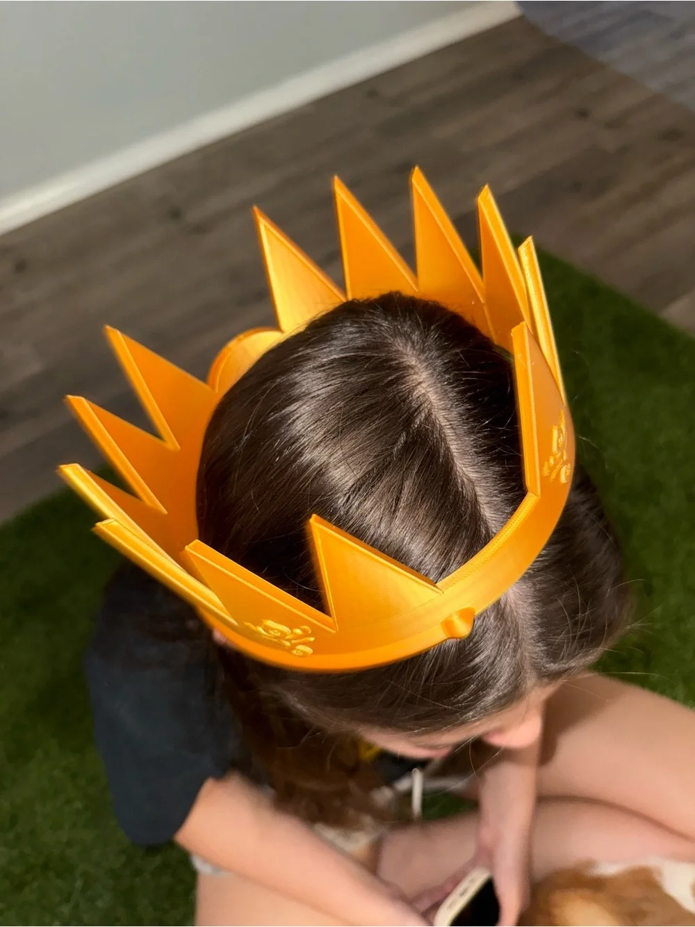 Melanie Martinez Hades crown